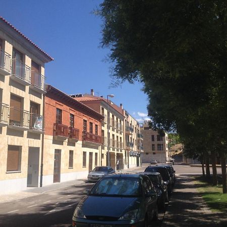 Apartamento Turistico Puente Romano P4 Bajo C Salamanca Luaran gambar